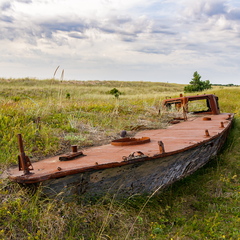 Maale uhutud laev