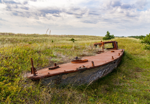 Maale uhutud laev